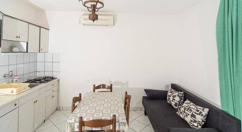 Apartmani Katica Kornić Chambre photo