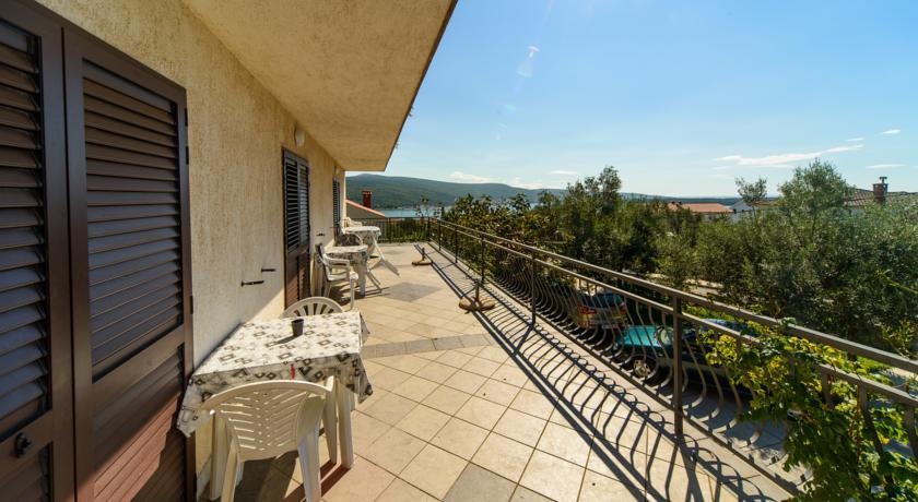 Apartmani Katica Kornić Extérieur photo