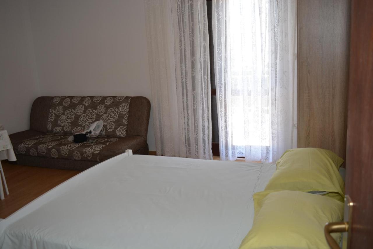 Apartmani Katica Kornić Extérieur photo